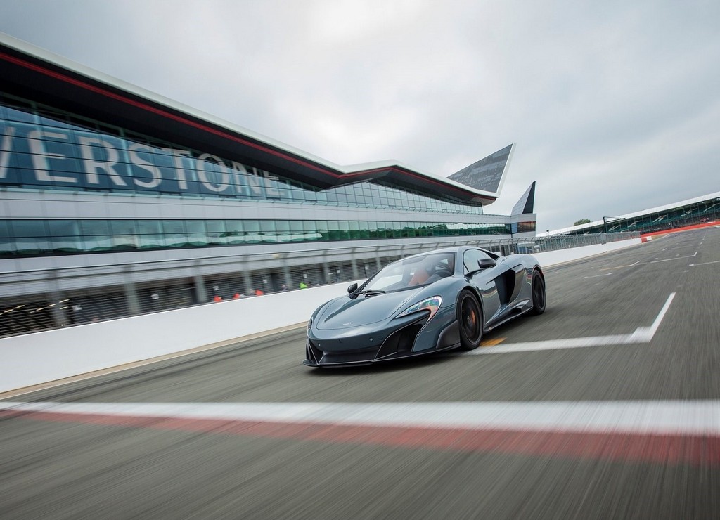 McLAREN 675LT, foto 29