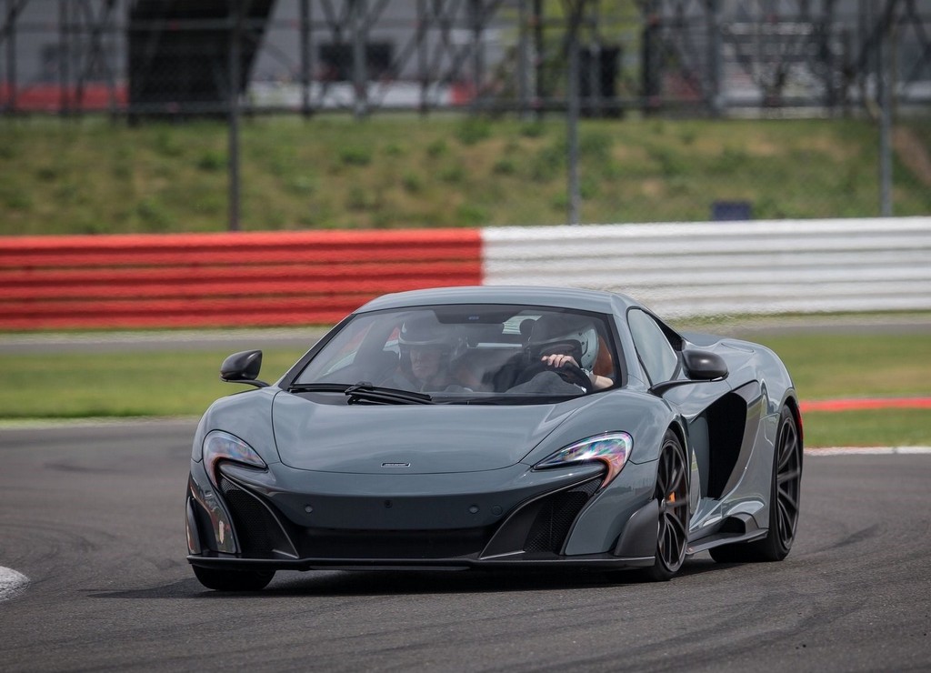 McLAREN 675LT, foto 36
