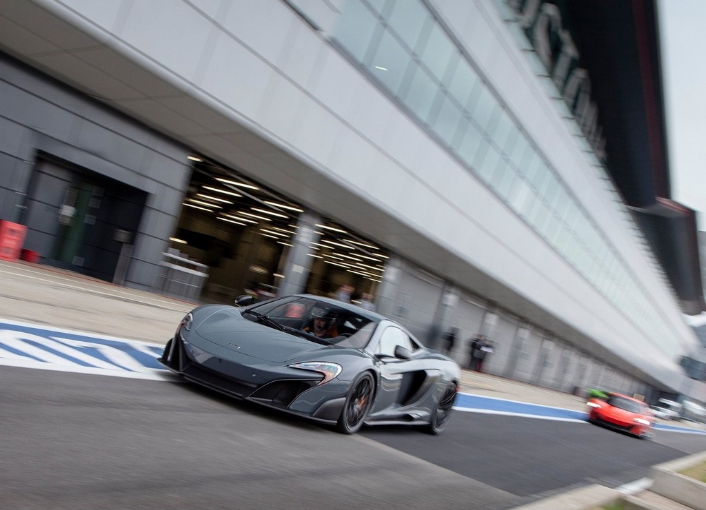 McLAREN 675LT, foto 58