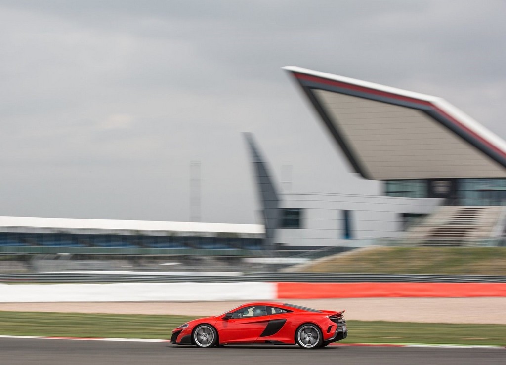 McLAREN 675LT, foto 77