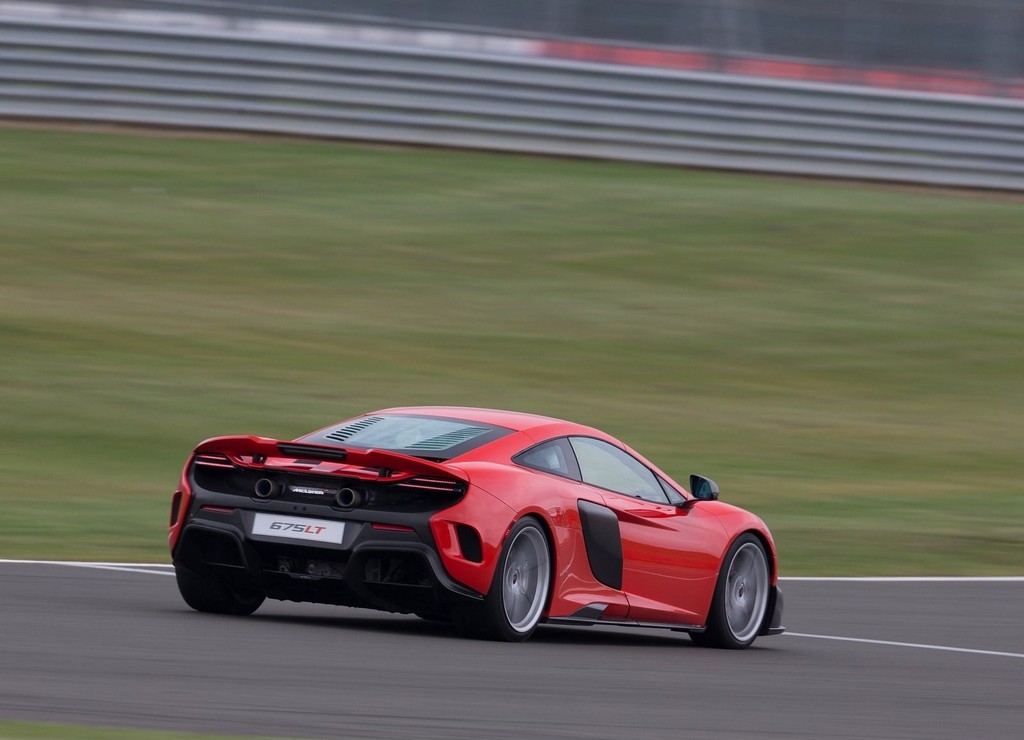 McLAREN 675LT, foto 99