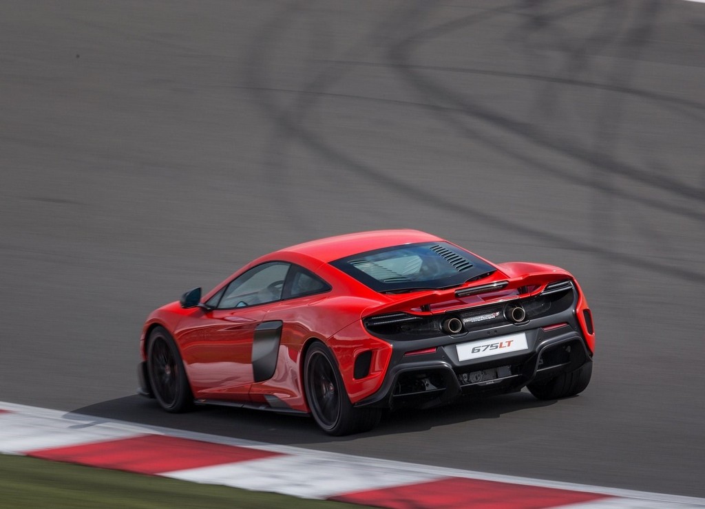 McLAREN 675LT, foto 108
