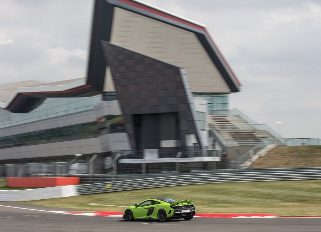 McLAREN 675LT, foto 114