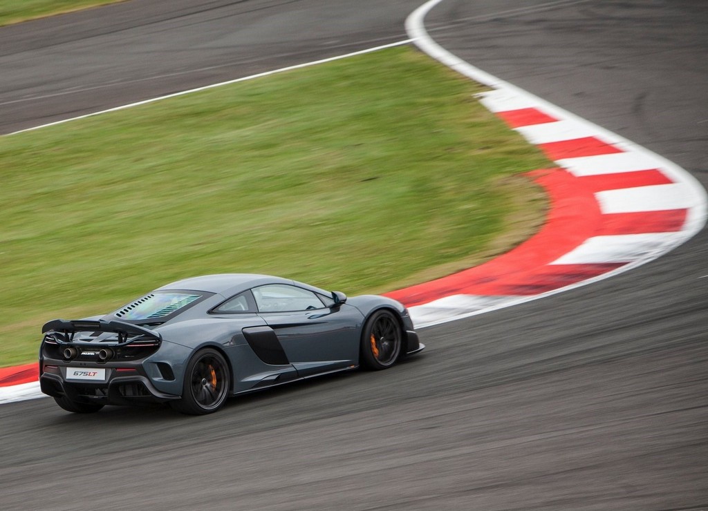McLAREN 675LT, foto 117