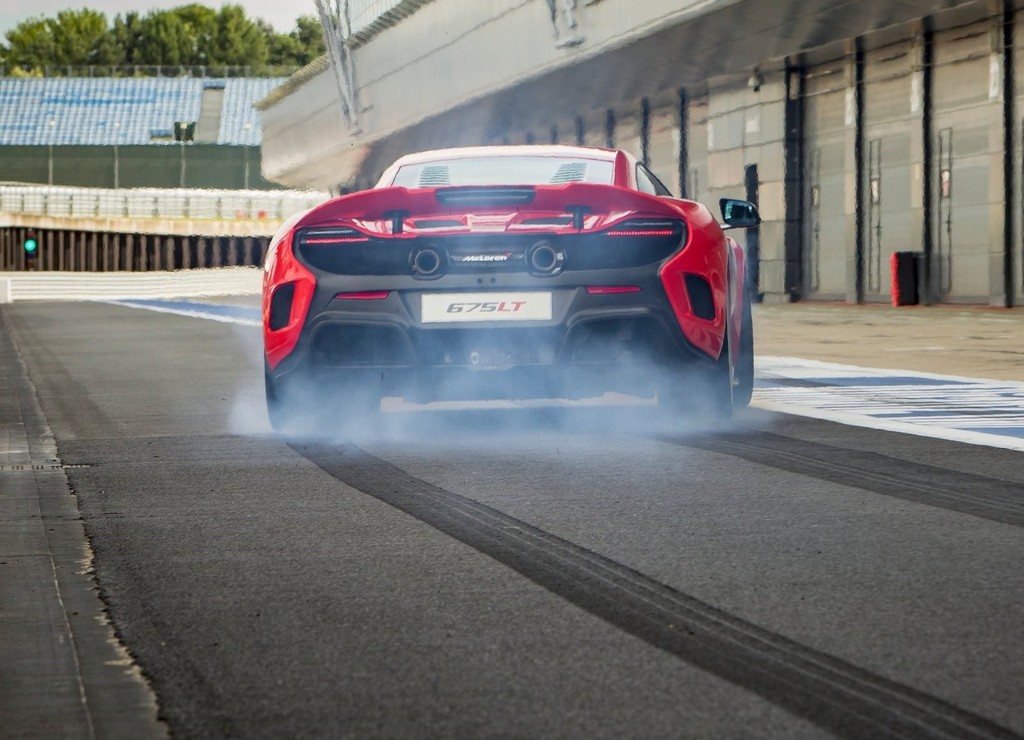 McLAREN 675LT, foto 137