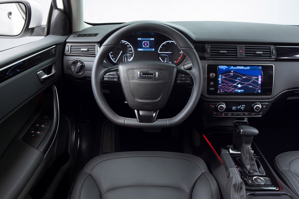 2016 - QOROS 3 CITY SUV, foto 4