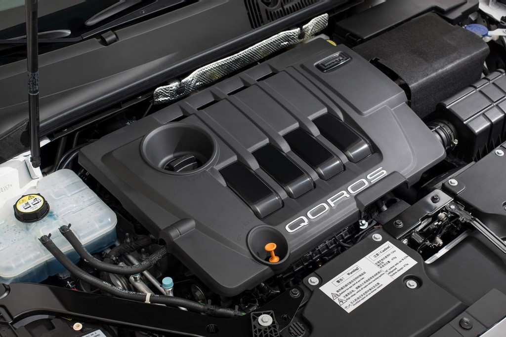 2016 - QOROS 3 CITY SUV, foto 17