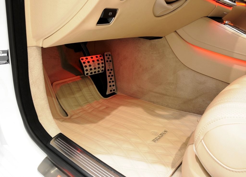 MERCEDES-BENZ S BRABUS ROCKET 900, foto 11
