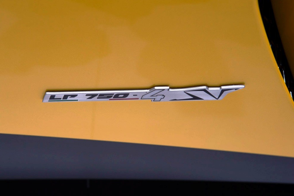 LAMBORGHINI AVENTADOR LP750-4 SV, foto 32