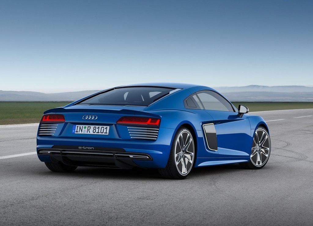 2016 - AUDI R8 E-TRON, foto 9