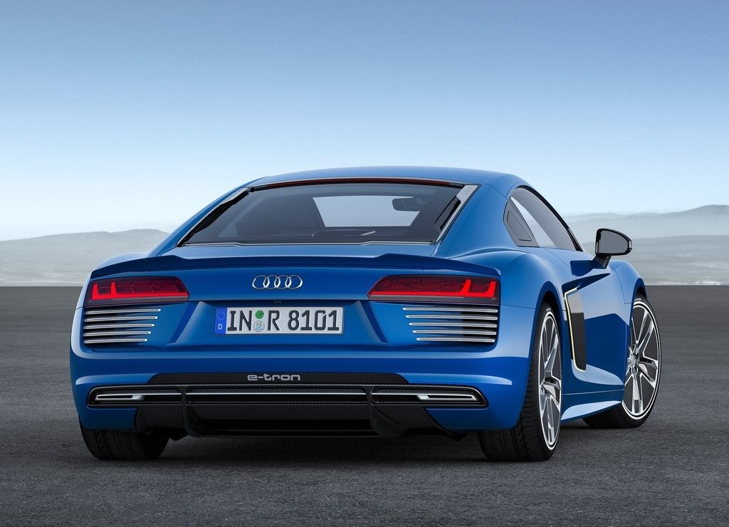 2016 - AUDI R8 E-TRON, foto 10