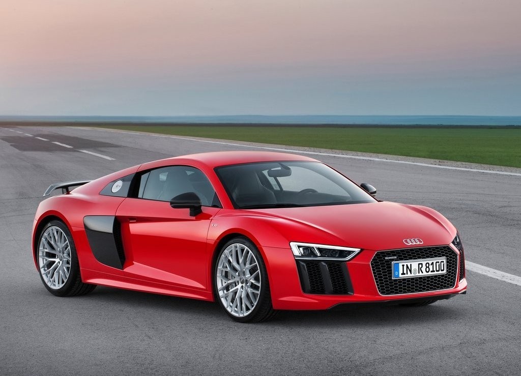 AUDI R8 V10 PLUS, foto 1