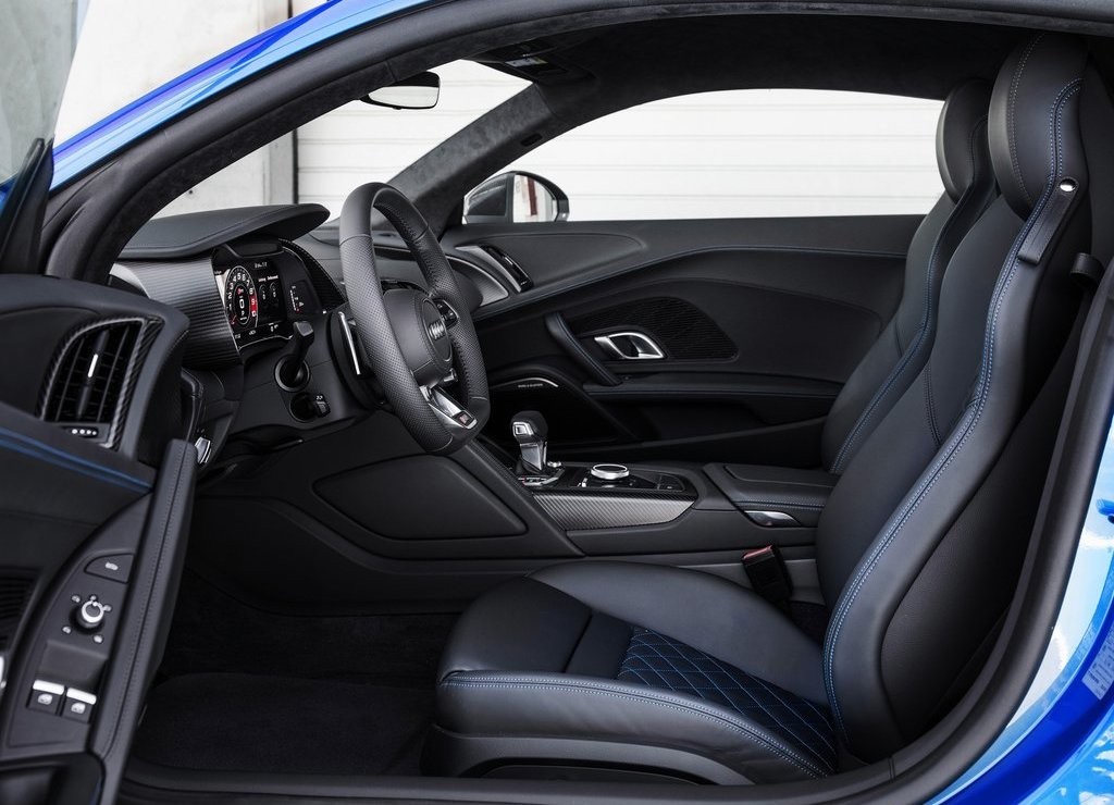 AUDI R8 V10 PLUS, foto 43