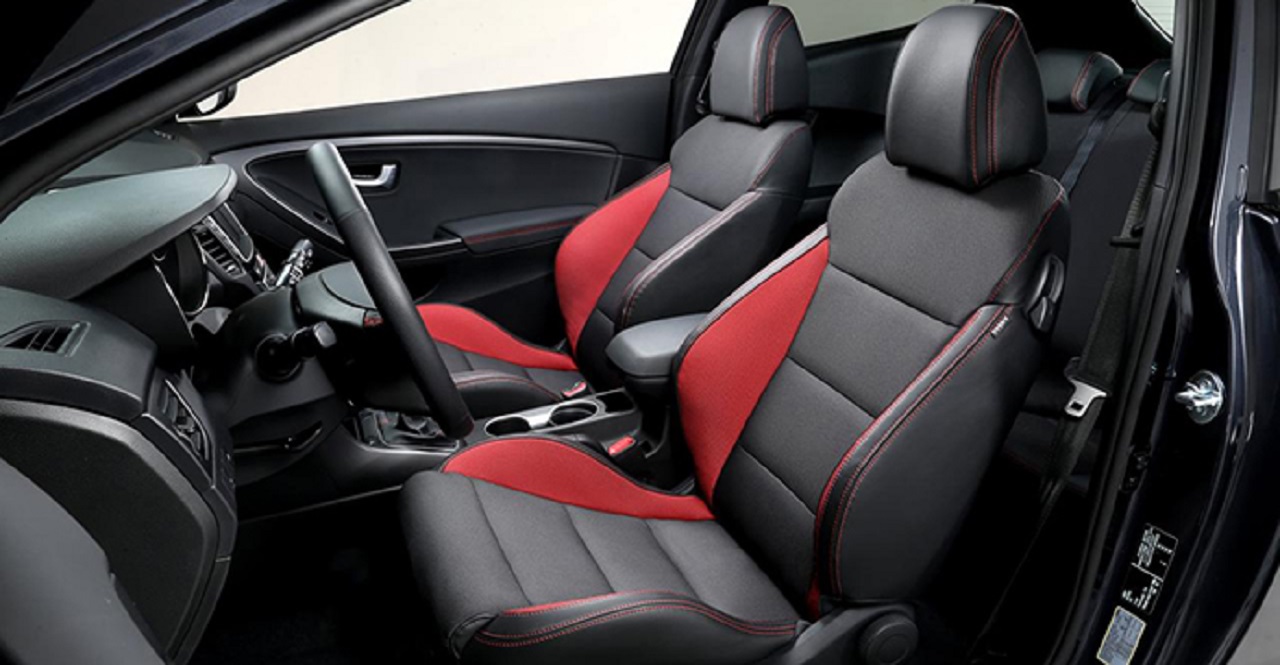 HYUNDAI i30 TURBO, foto 11