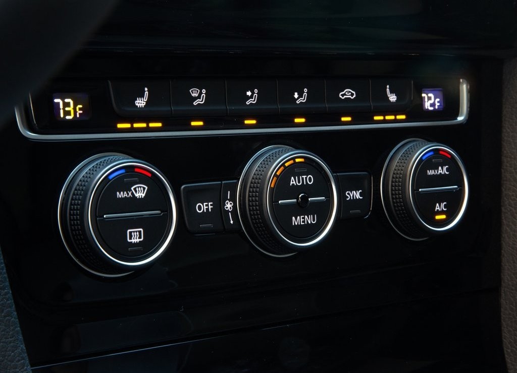 2015 - VOLKSWAGEN GOLF SPORTWAGEN, foto 32