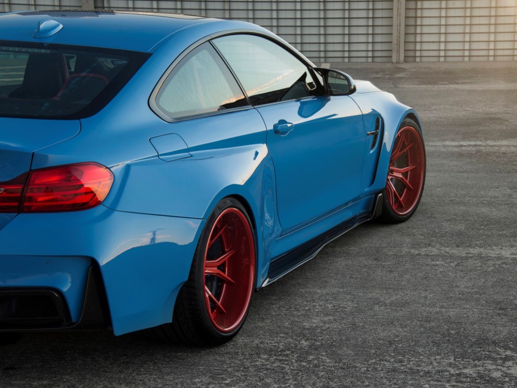 2015 - BMW M4 COUPE GTR-S4 YAS MARINA BLUE BY VORSTEINER, foto 7