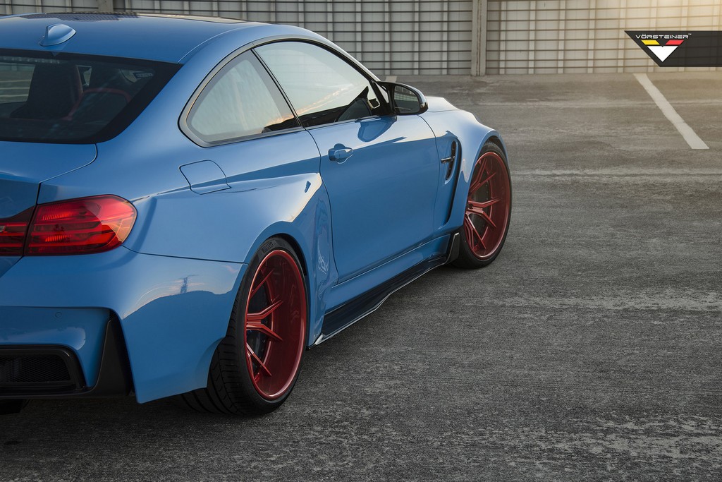 2015 - BMW M4 COUPE GTR-S4 YAS MARINA BLUE BY VORSTEINER, foto 14