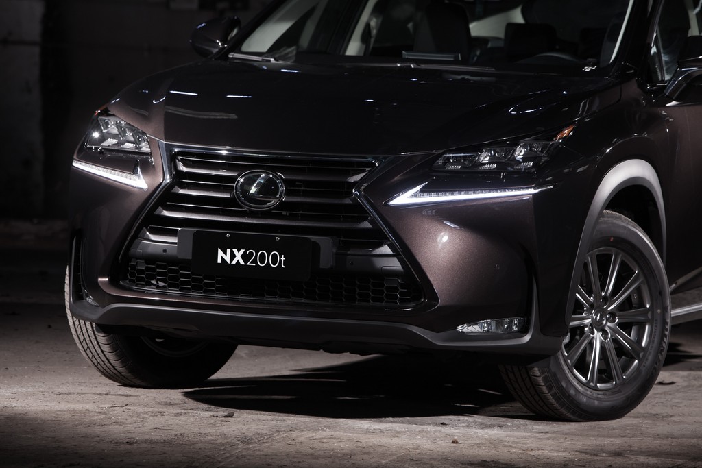 2015 - LEXUS NX 200t, foto 3