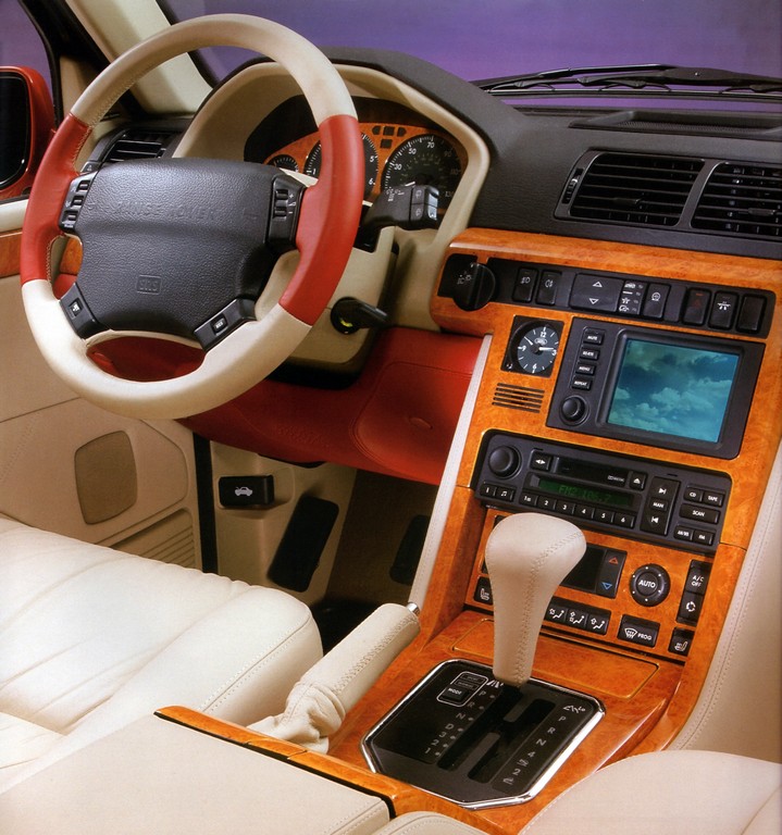 2015 - RANGE ROVER AUTOBIOGRAPHY 21 YEARS, foto 10