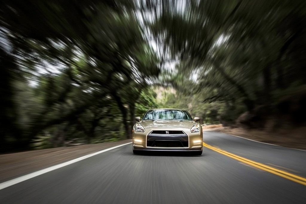 2016 - NISSAN GT-R 45TH ANNIVERSARY GOLD EDITION, foto 9