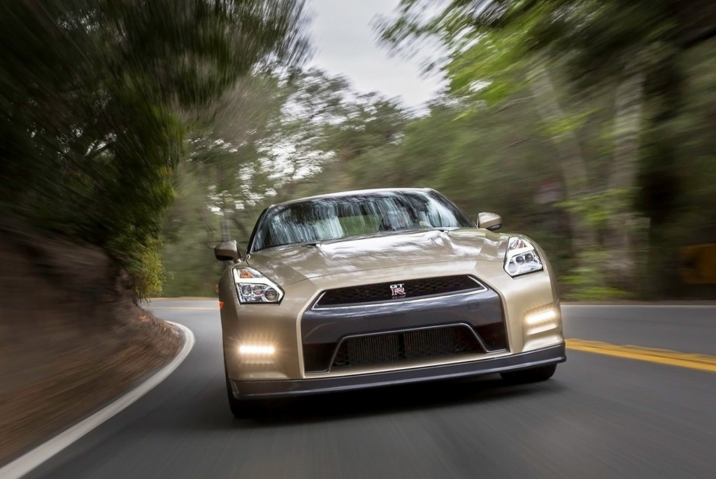 2016 - NISSAN GT-R 45TH ANNIVERSARY GOLD EDITION, foto 10