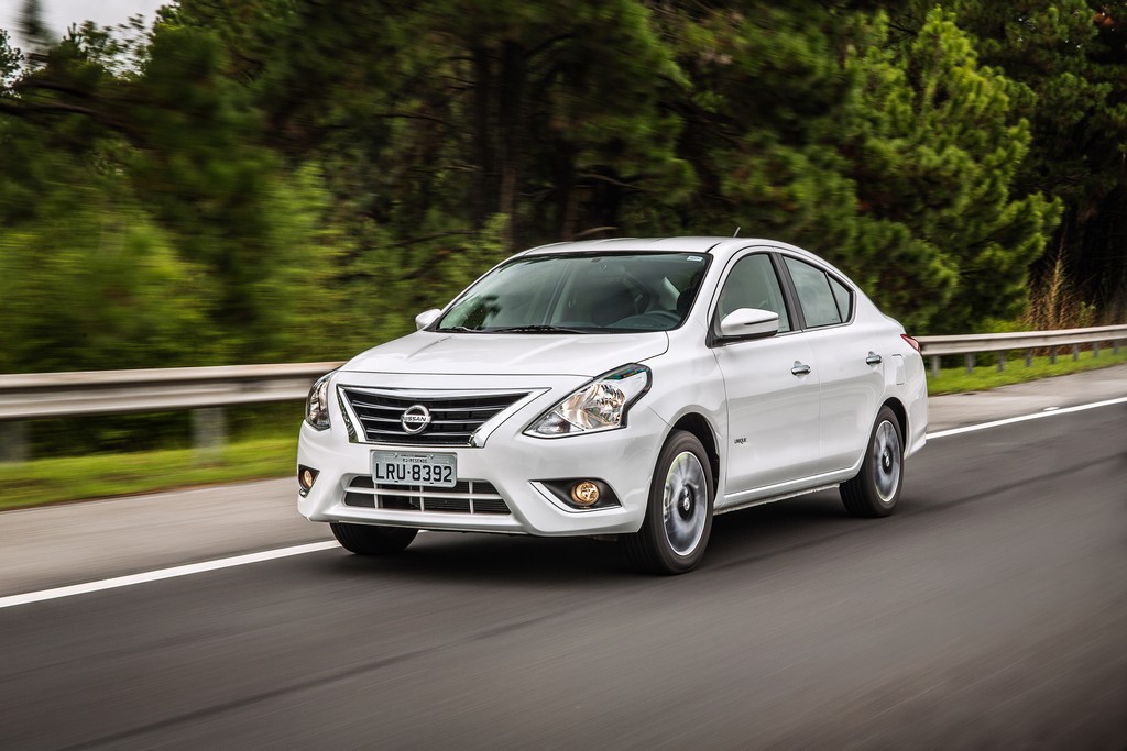2015 - NISSAN VERSA, foto 19