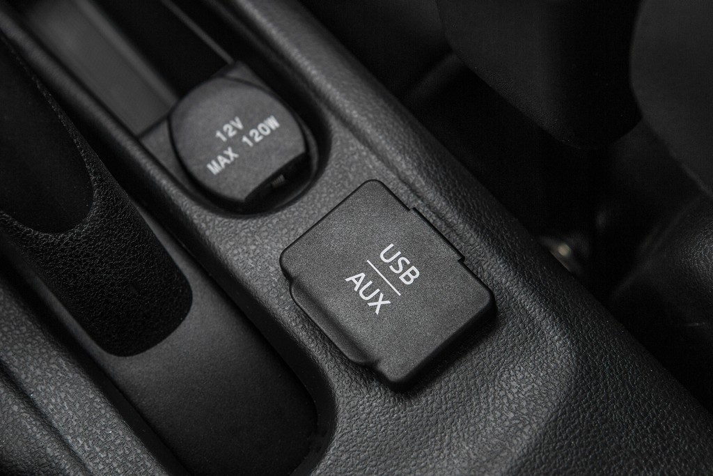 2015 - NISSAN VERSA, foto 52