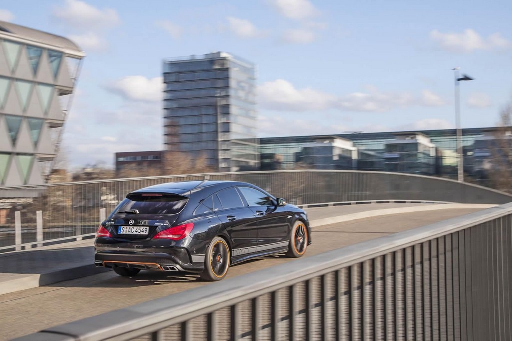 2015 - MERCEDES-AMG CLA 45 SHOOTING BRAKE ORANGE ART EDITION, foto 8