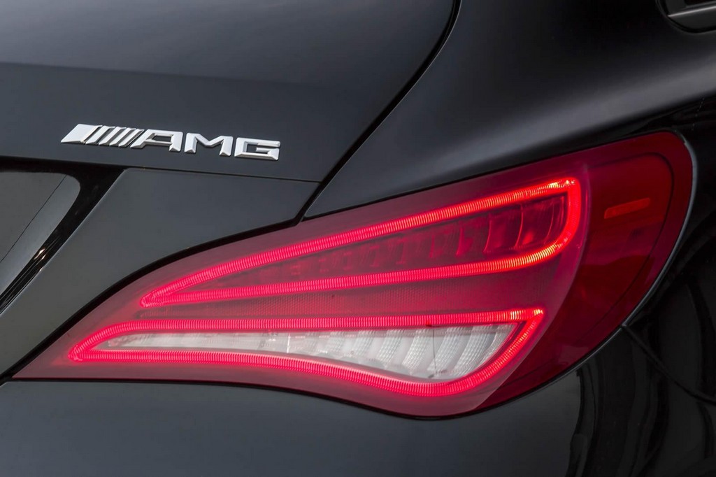 2015 - MERCEDES-AMG CLA 45 SHOOTING BRAKE ORANGE ART EDITION, foto 15