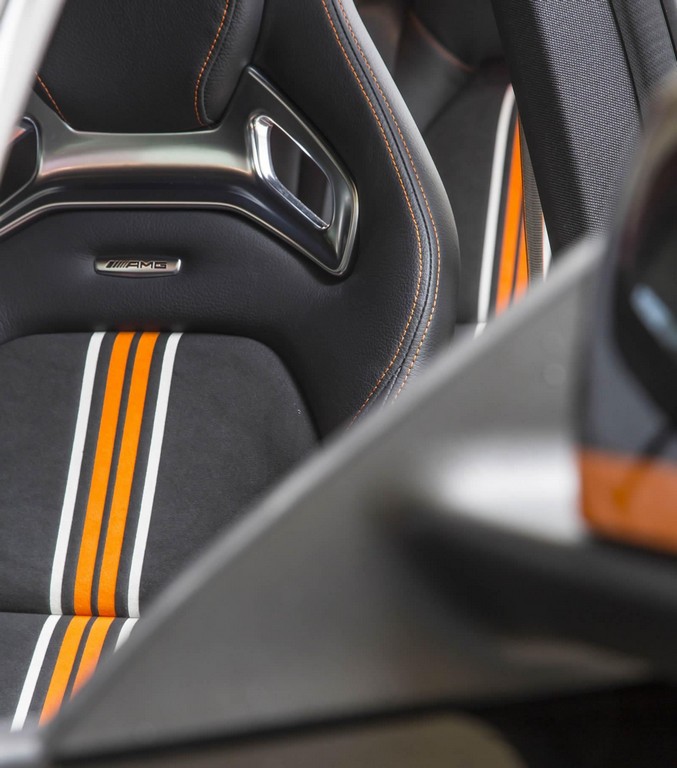 2015 - MERCEDES-AMG CLA 45 SHOOTING BRAKE ORANGE ART EDITION, foto 27