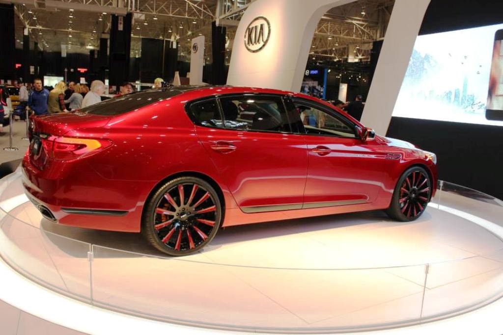 2015 - KIA K900 KING JAMES EDITION, foto 2