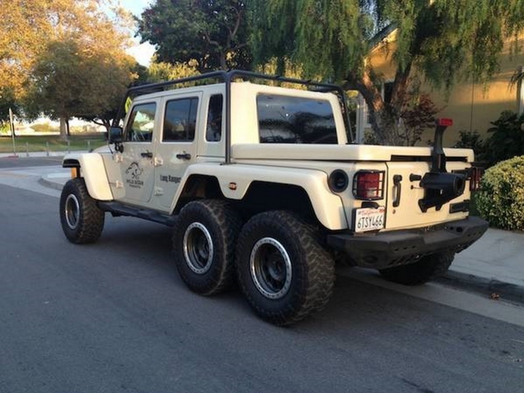 2015 - JEEP WRANGLER PICK-UP 6X6 BY TYRANT MOTORWORKS, foto 3