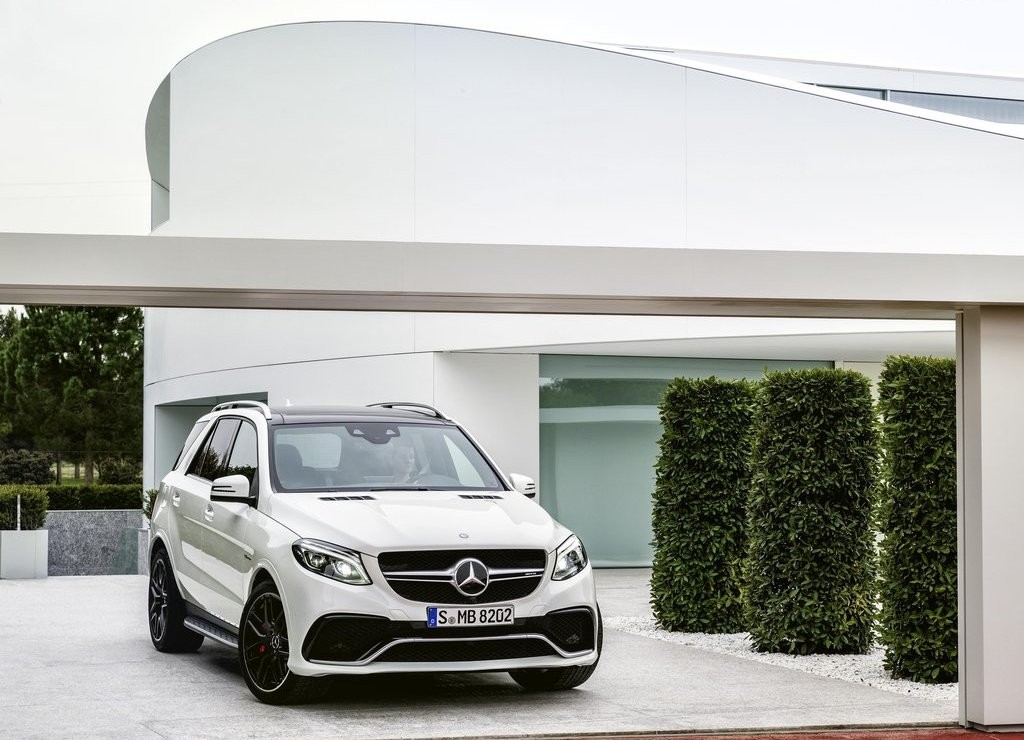 2016 - MERCEDES-AMG GLE 63, foto 3