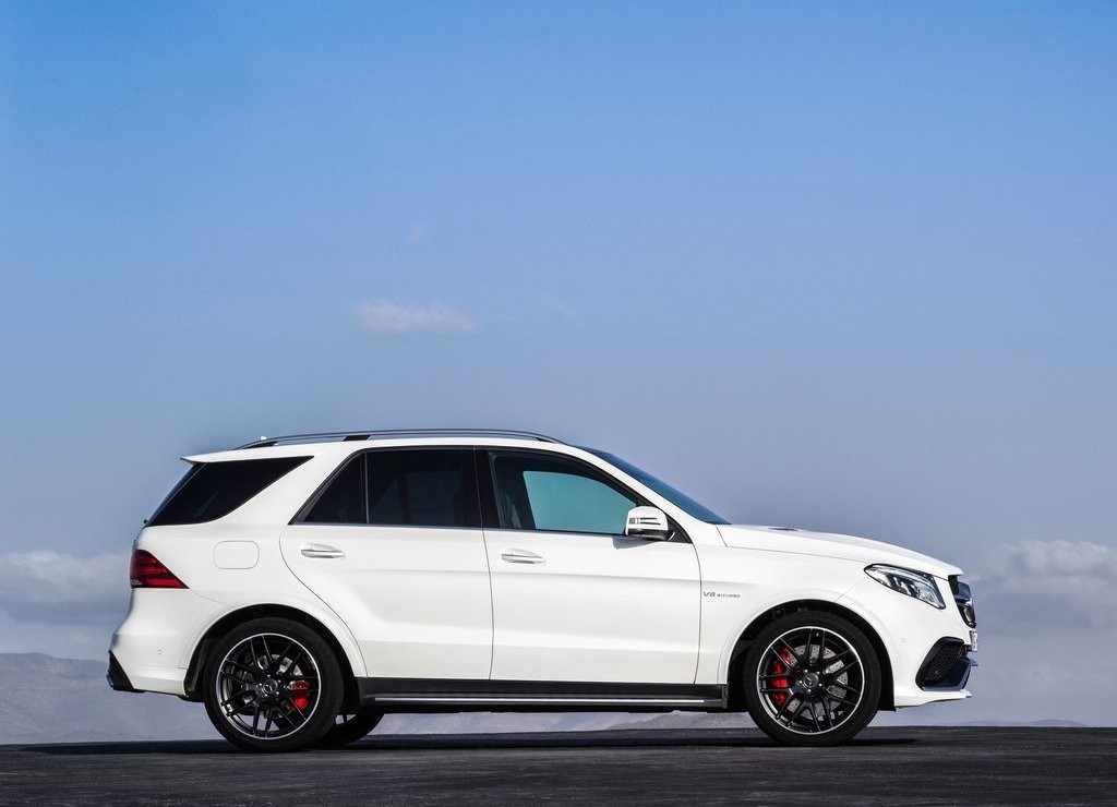 2016 - MERCEDES-AMG GLE 63, foto 9