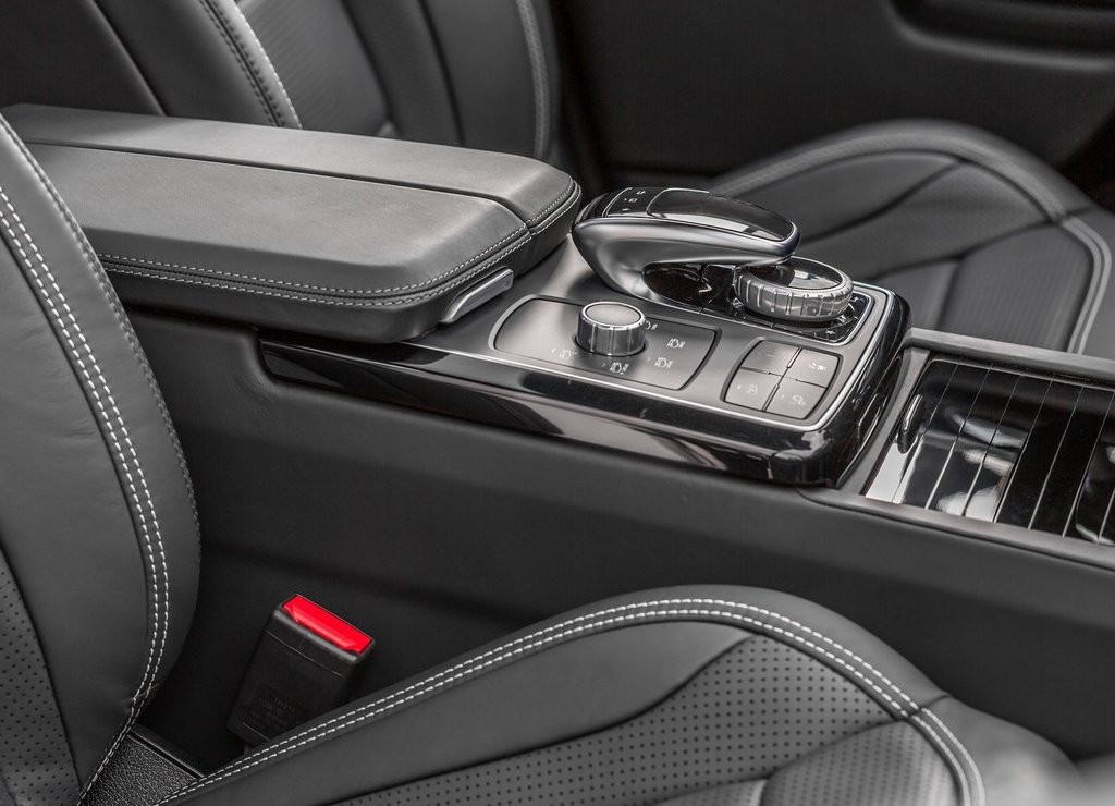 2016 - MERCEDES-AMG GLE 63, foto 19