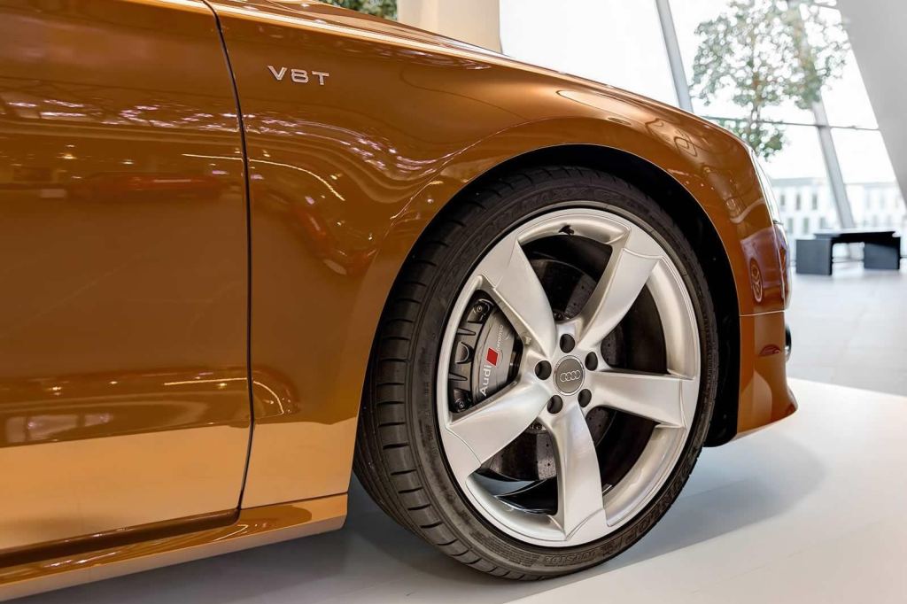 2015 - AUDI S8 BY AUDI EXCLUSIVE, foto 5