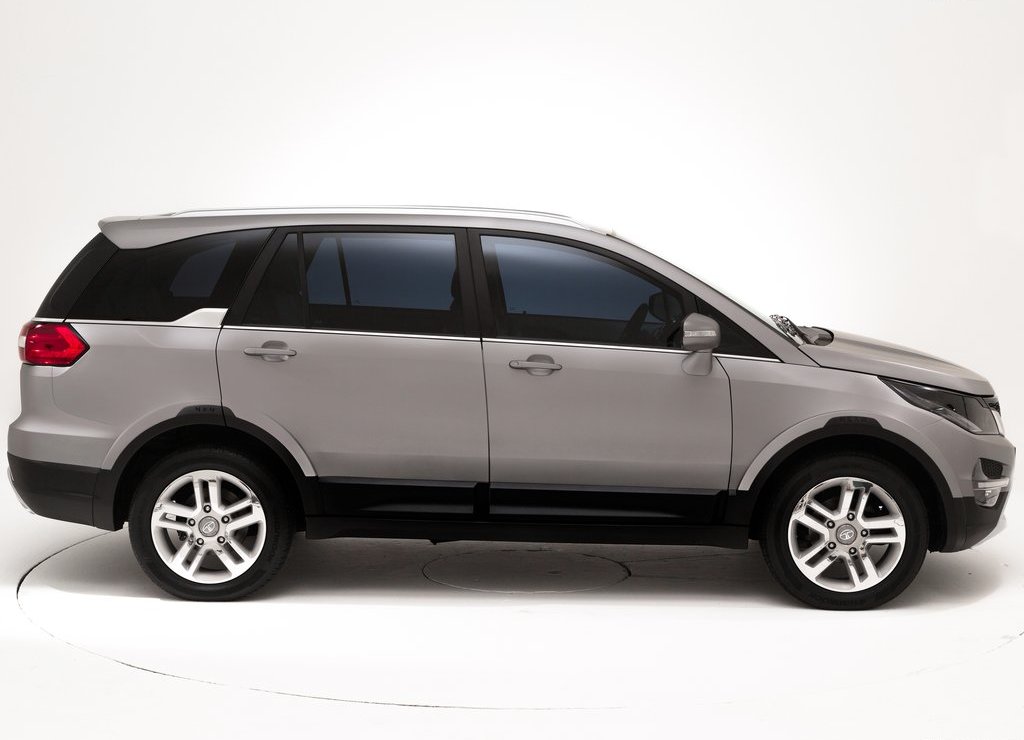 2015 - TATA HEXA CONCEPT, foto 4