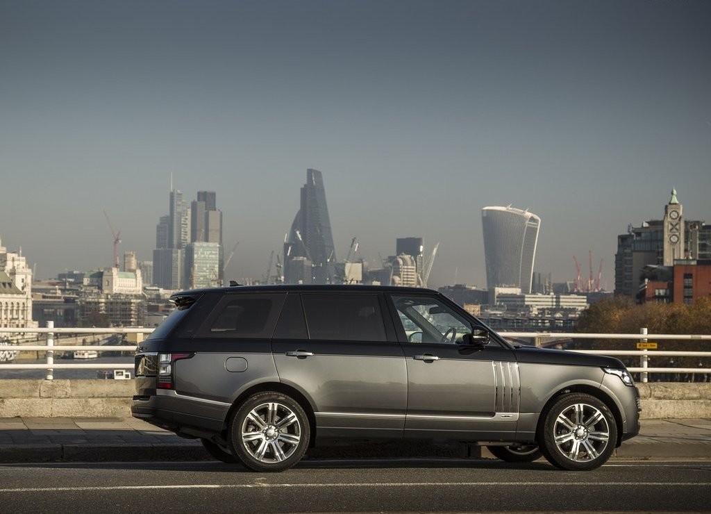 2016 - RANGE ROVER SVAUTOBIOGRAPHY LWB, foto 12