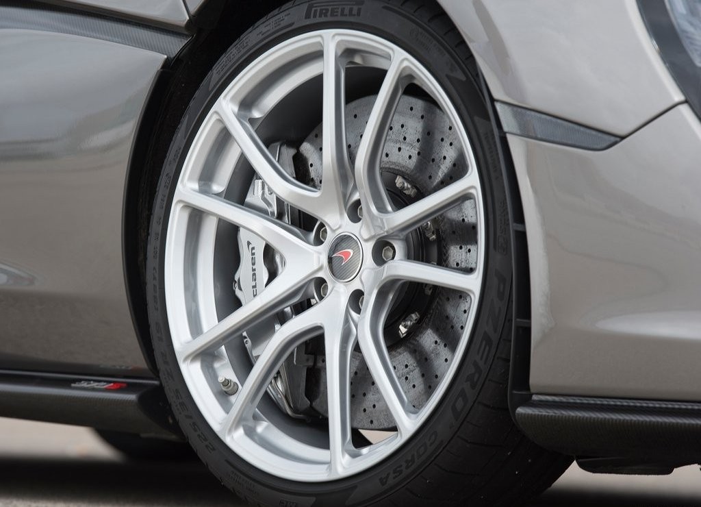 McLAREN 570S COUPE, foto 185