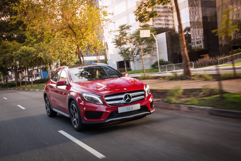 2015 - MERCEDES-BENZ GLA 250, foto 38