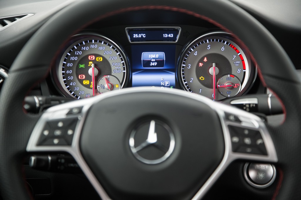 2015 - MERCEDES-BENZ GLA 250, foto 101