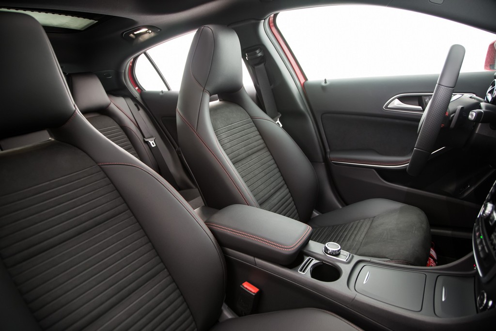 2015 - MERCEDES-BENZ GLA 250, foto 118