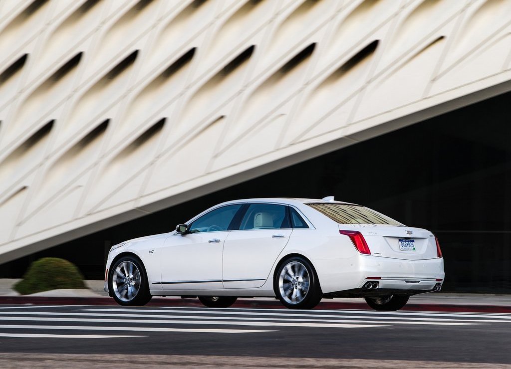 CADILLAC CT6, foto 18