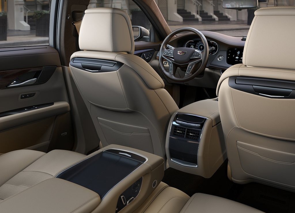CADILLAC CT6, foto 32