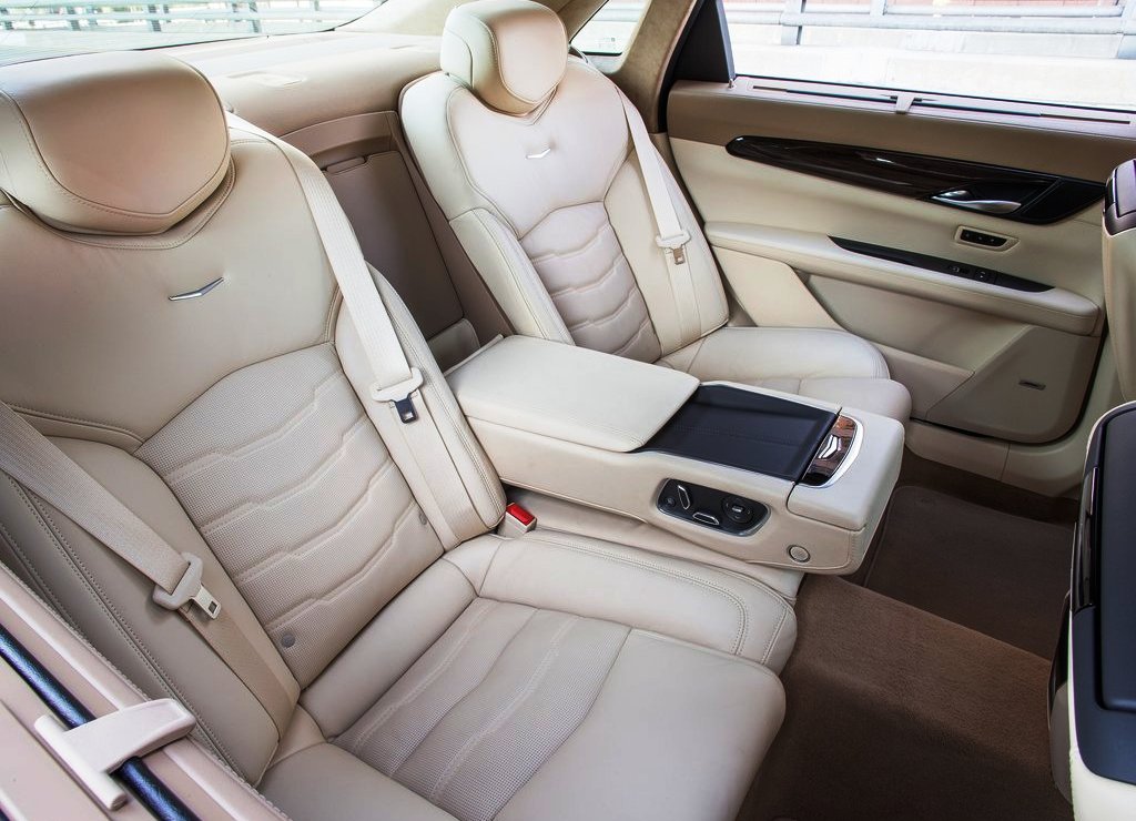 CADILLAC CT6, foto 38
