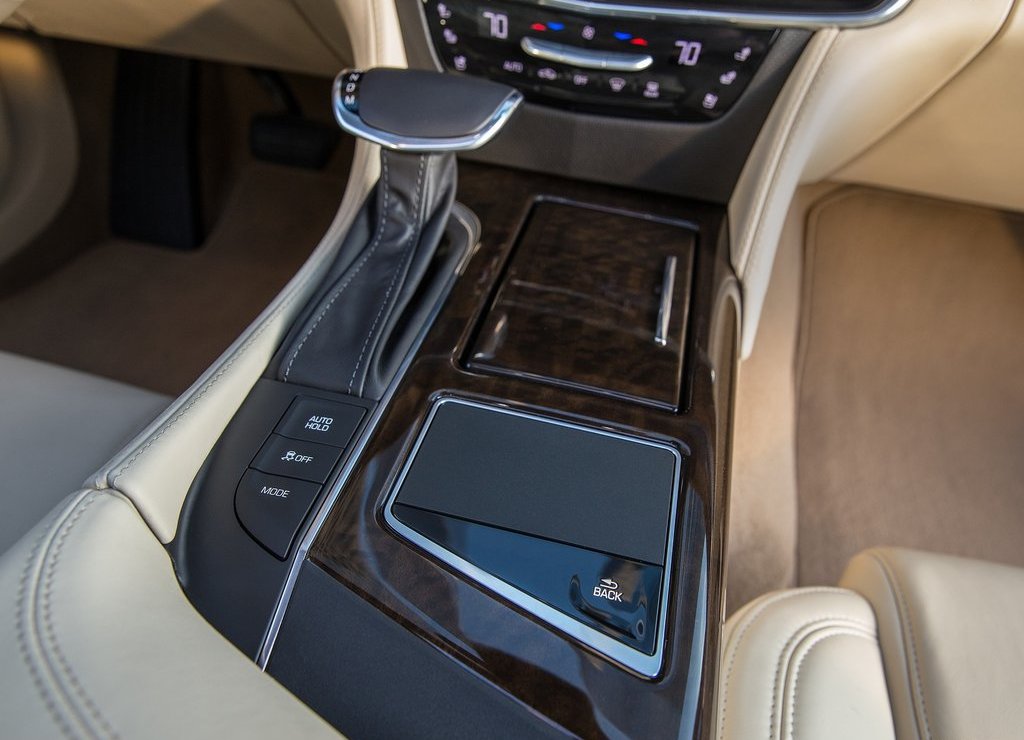 CADILLAC CT6, foto 39