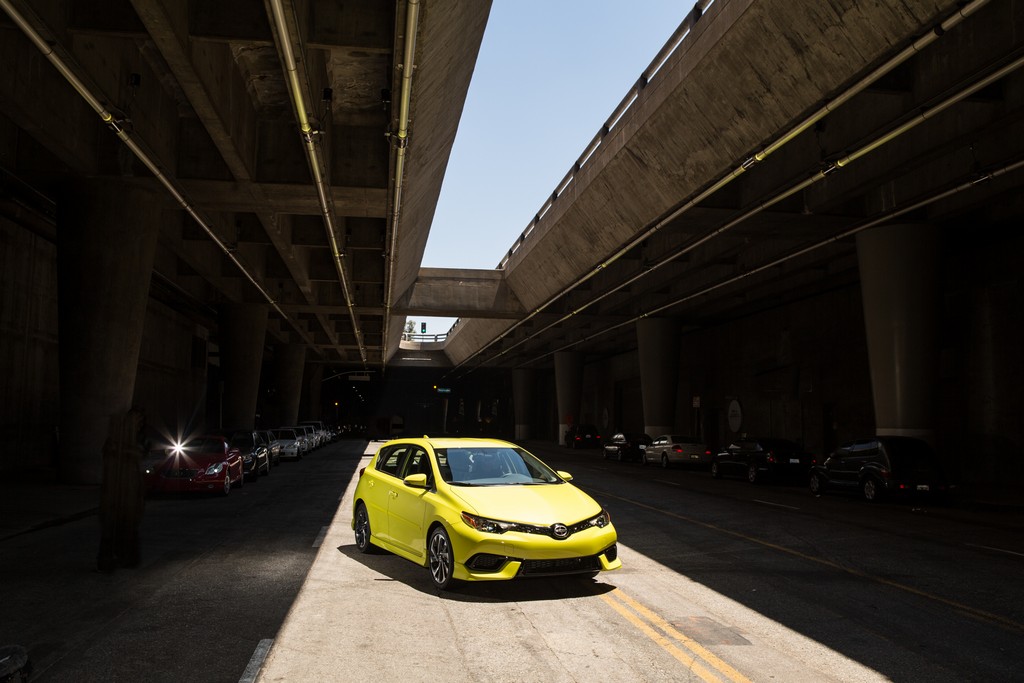 2016 - SCION iM, foto 6