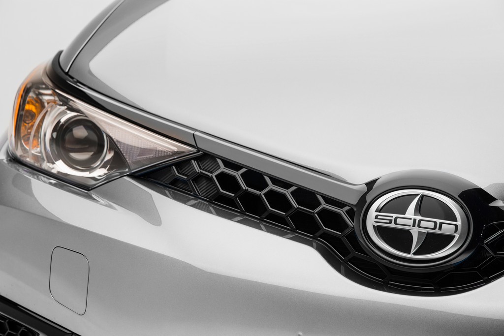 2016 - SCION iM, foto 39