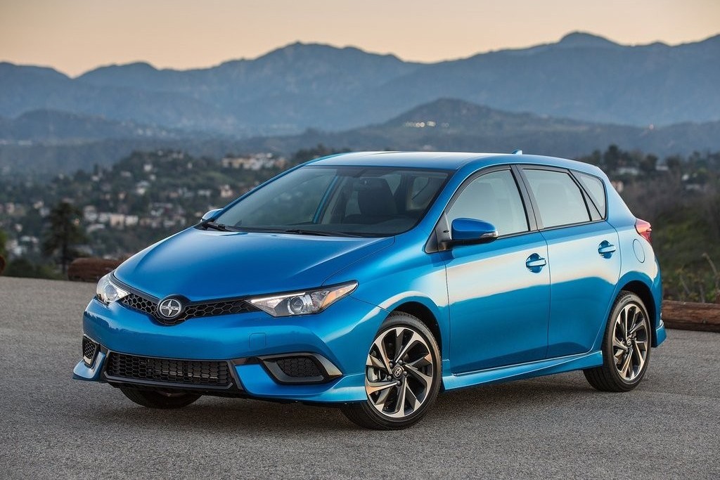 2016 - SCION iM, foto 43