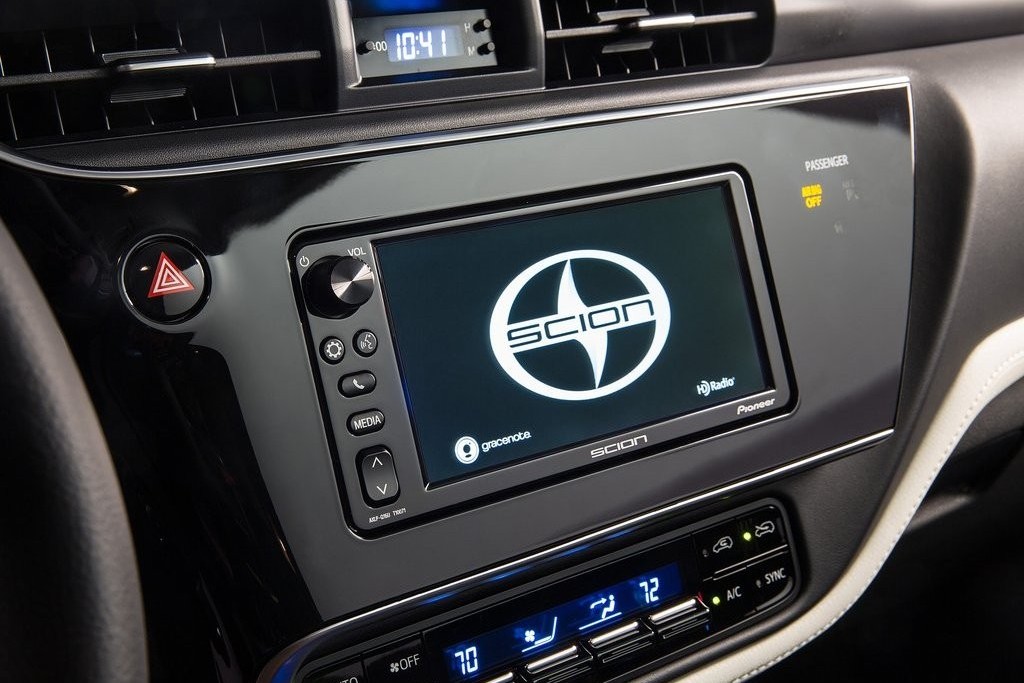 2016 - SCION iM, foto 67